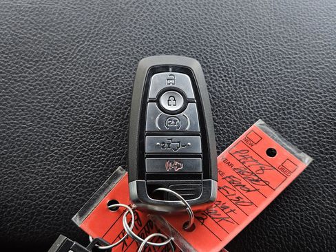 Used 2020 Ford F150 Lariat image 36