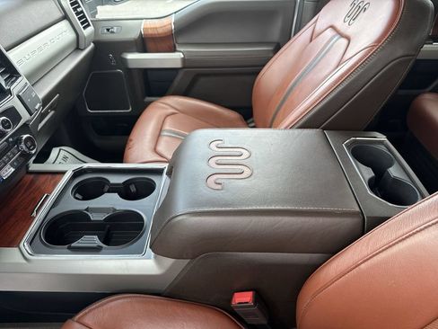 Used 2022 Ford F450 King Ranch w/ King Ranch Ultimate Package AWD/4WD image 25