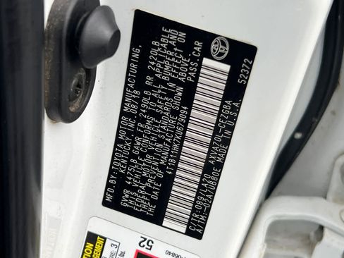 Used 2019 Toyota Camry XLE image 30