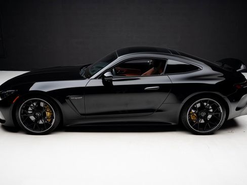Used 2024 Mercedes-Benz AMG GT 55 image 17