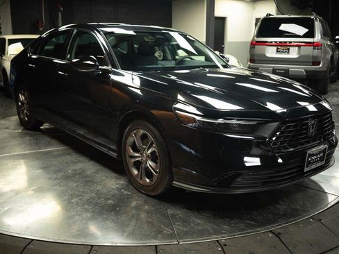Used 2024 Honda Accord EX image 5