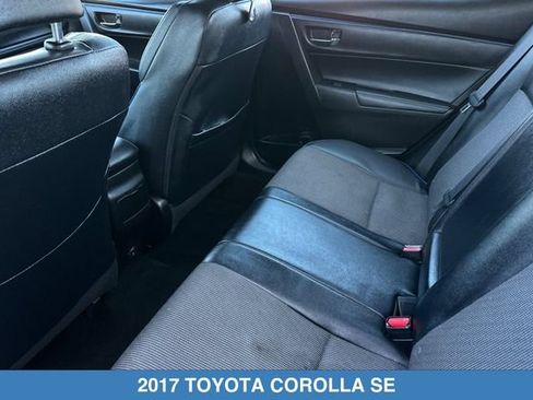 Used 2017 Toyota Corolla SE FWD image 13