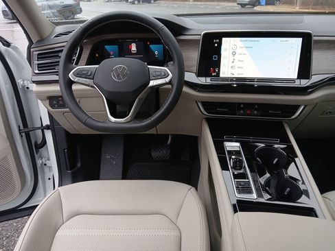 New 2026 Volkswagen Atlas SEL AWD/4WD image 13