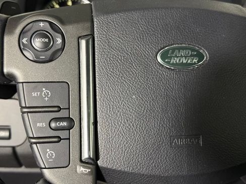 Used 2016 Land Rover LR4 HSE AWD/4WD image 33