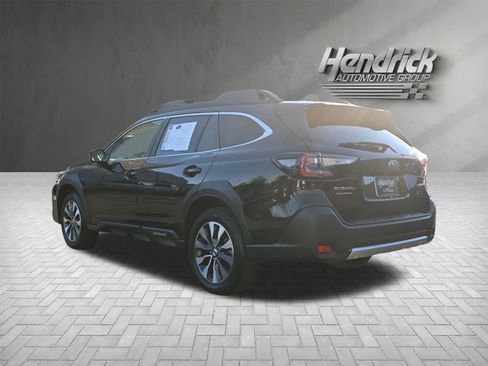 Certified 2025 Subaru Outback Limited image 7