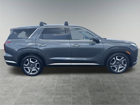 Used 2023 Hyundai Palisade Limited image 7
