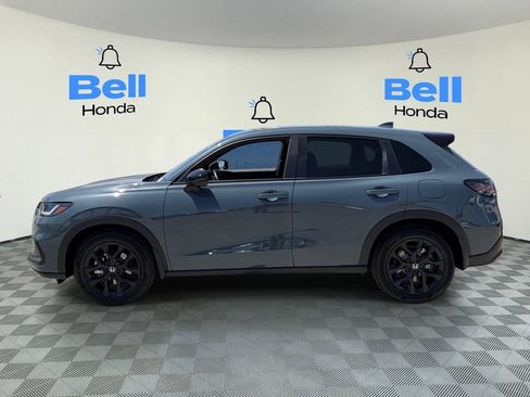Certified 2025 Honda HR-V Sport image 2
