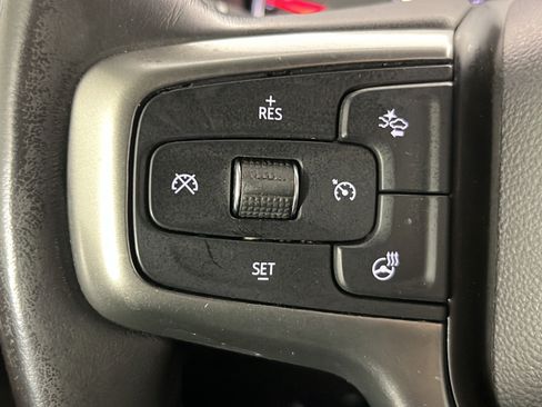 Used 2021 Chevrolet Silverado 1500 LTZ w/ Technology Package AWD/4WD image 25