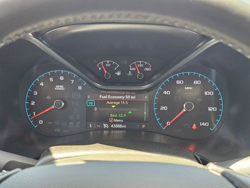Used 2019 Chevrolet Colorado Z71 AWD/4WD image 23