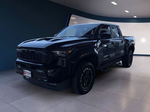 Used 2024 Toyota Tacoma TRD Sport AWD/4WD image 1