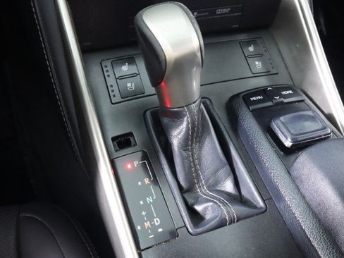 Used 2015 Lexus IS 250 w/ Navigation System Package RWD image 28