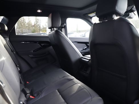 New 2025 Land Rover Range Rover Evoque Dynamic SE AWD/4WD image 13