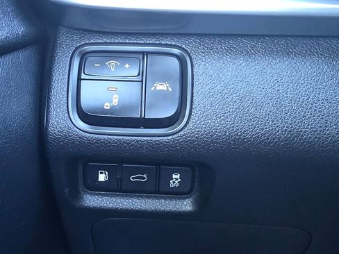 Used 2019 Kia Optima S w/ S Panoramic Sunroof Package image 26