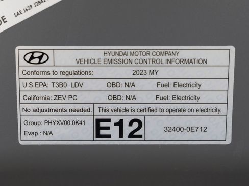 Used 2023 Hyundai Kona SEL w/ Cargo Package FWD image 41