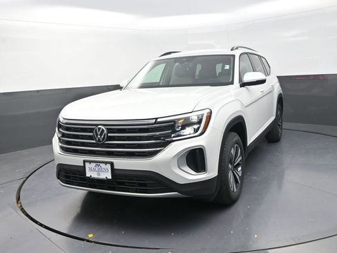 New 2026 Volkswagen Atlas SE AWD/4WD image 4
