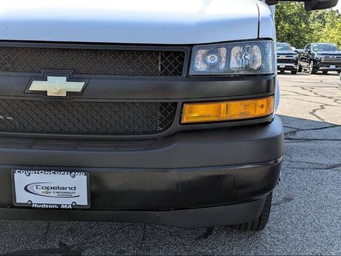 Used 2023 Chevrolet Express 3500 w/ Power Convenience Package RWD image 56