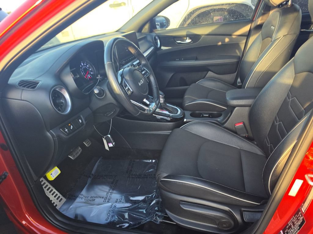 Used 2022 Kia Forte GT-Line FWD image 5