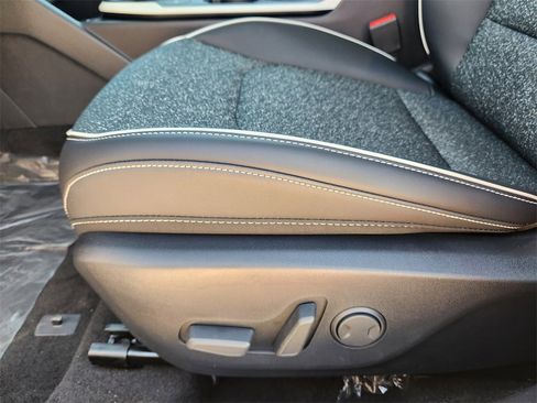 New 2025 Kia K4 GT-Line image 17