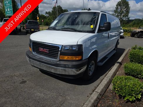 Used 2025 GMC Savana 2500 w/ Driver Convenience Package RWD image 1