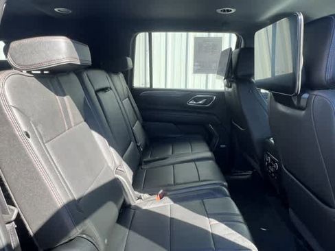 Used 2024 Chevrolet Suburban RST image 24