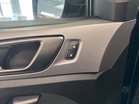 Used 2023 Ford Ranger XLT w/ Equipment Group 301A Mid image 18