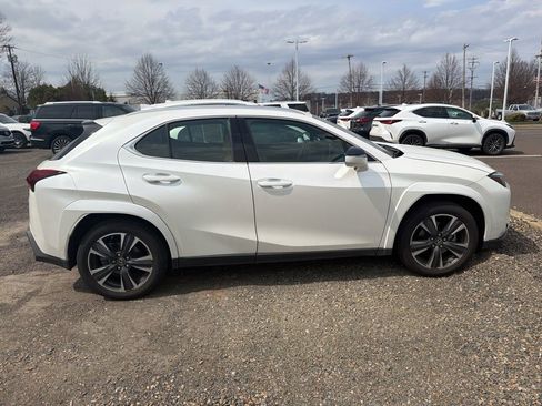 Used 2024 Lexus UX 250h AWD w/ Premium Package image 4