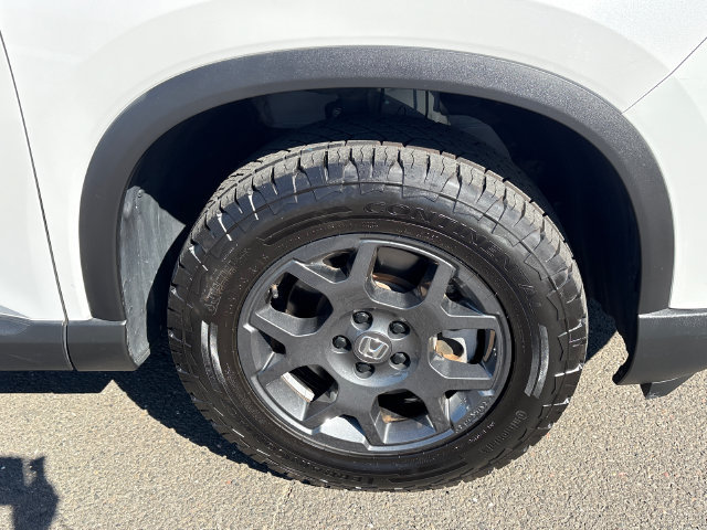 Used 2023 Honda Pilot TrailSport image 7