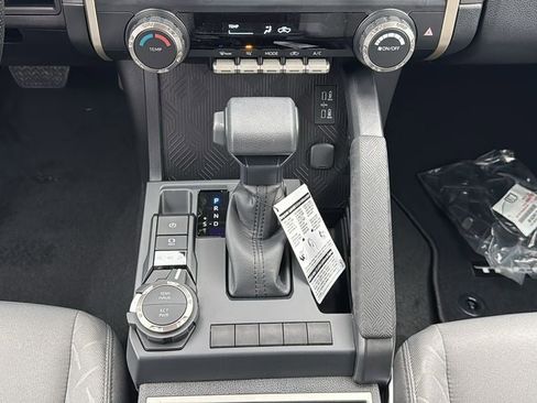 New 2026 Toyota Tacoma SR5 image 31