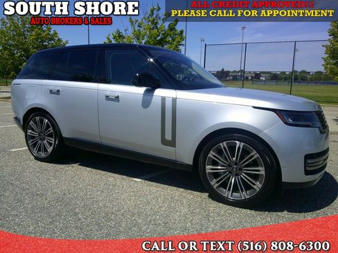 Used 2023 Land Rover Range Rover SE AWD/4WD image 1