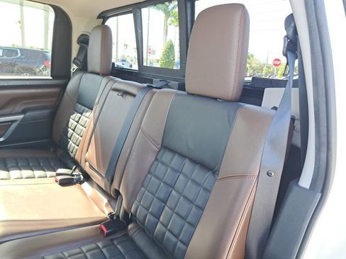 Used 2017 Nissan Titan Platinum Reserve image 16