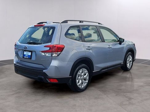 Used 2021 Subaru Forester AWD/4WD image 4
