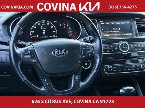 Used 2016 Kia Cadenza Premium image 30