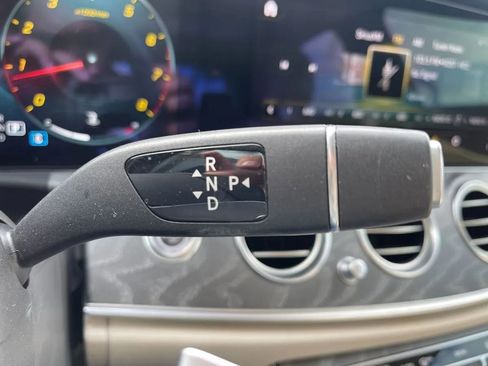 Used 2021 Mercedes-Benz E 350 Sedan image 35