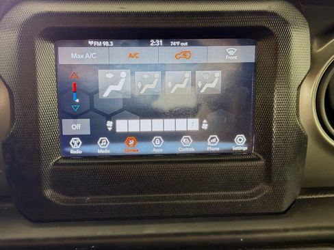 Used 2023 Jeep Wrangler Unlimited Sport AWD/4WD image 17