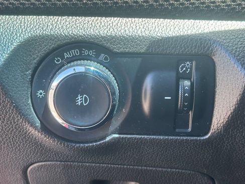 Used 2012 Chevrolet Cruze LT w/ RS Package FWD image 21
