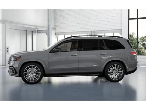 New 2026 Mercedes-Benz GLS 450 4MATIC image 35