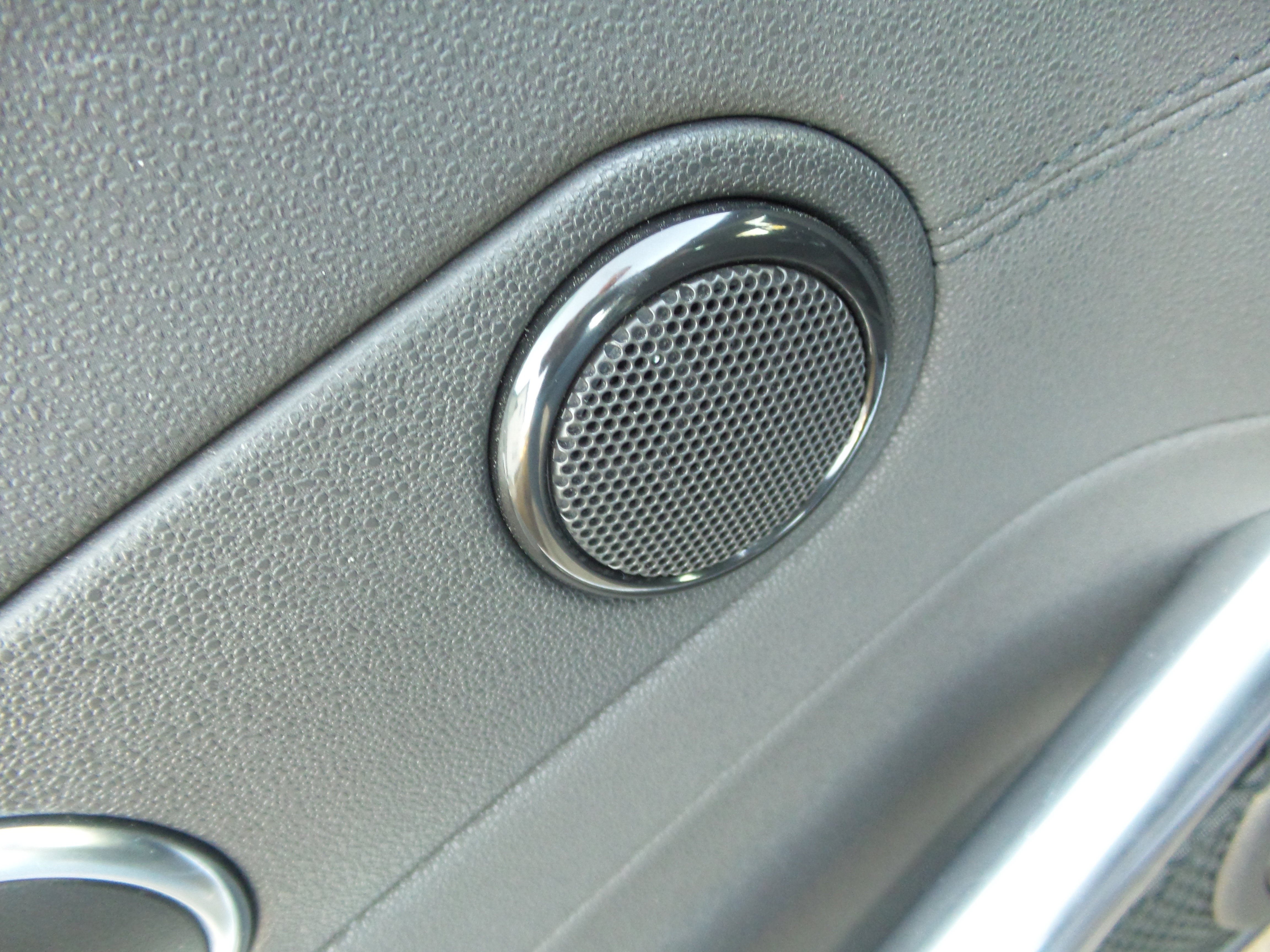 Used 2007 Chrysler Crossfire Coupe RWD image 65