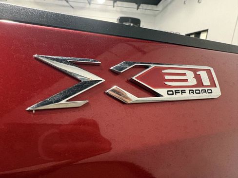 Used 2022 GMC Sierra 1500 Elevation w/ Driver Alert Package I AWD/4WD image 35