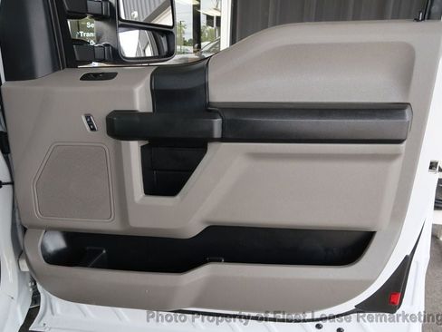 Used 2019 Ford F250 XL w/ Power Equipment Group AWD/4WD image 25