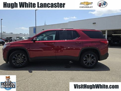 Used 2021 Chevrolet Traverse RS w/ LPO, Floor Liner Package AWD/4WD image 18