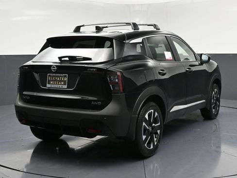 New 2026 Nissan Kicks SV w/ Cold Weather Package image 4