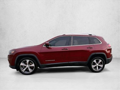 Used 2019 Jeep Cherokee Limited FWD image 6