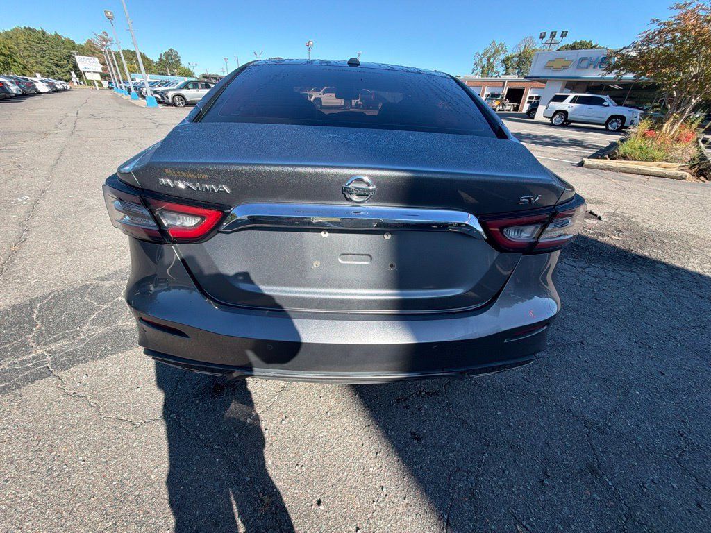 Used 2021 Nissan Maxima 3.5 SV w/ Floor Mat Group FWD image 4