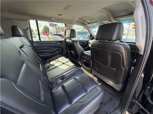 Used 2016 GMC Yukon XL SLT RWD image 30