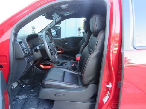 Used 2023 Nissan Frontier Pro-X w/ Pro-X Premium Package image 16