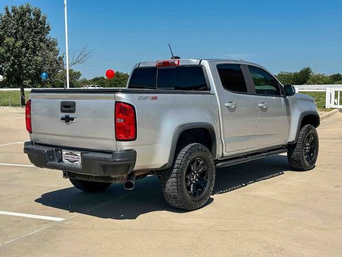 Used 2019 Chevrolet Colorado ZR2 AWD/4WD image 3