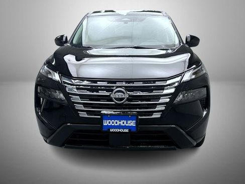 Certified 2024 Nissan Rogue SV image 2