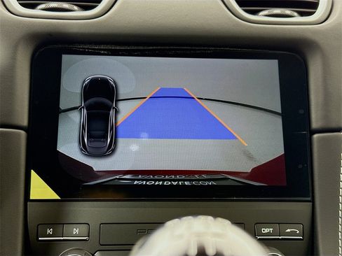 Used 2025 Porsche 718 Cayman image 22