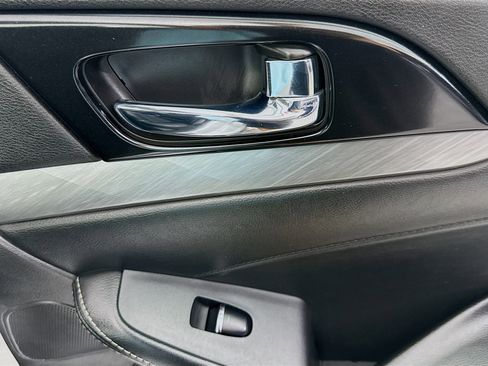 Used 2018 Nissan Maxima 3.5 SV image 53