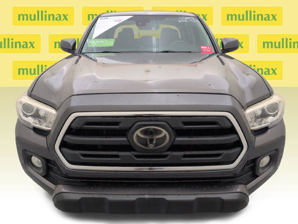 Used 2018 Toyota Tacoma SR5 RWD image 10